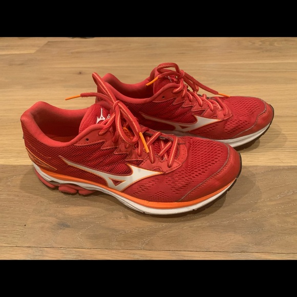 Mizuno Wave Rider 20 Running Shoe Red 9.5 - Picture 2 of 6